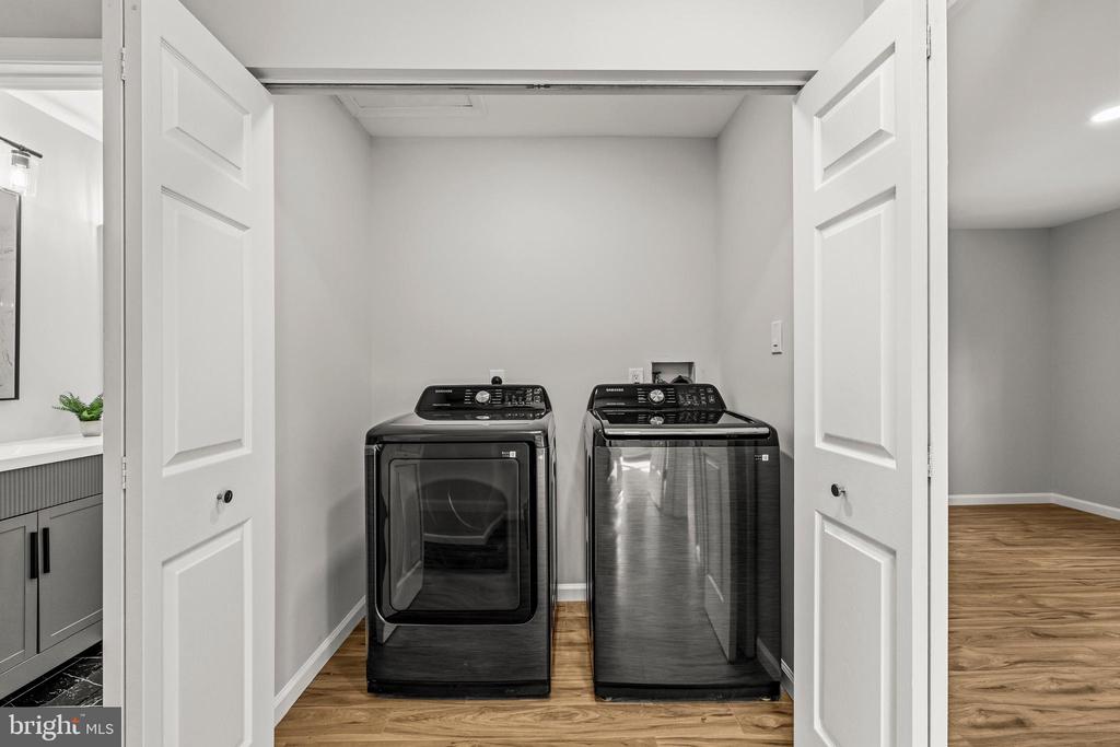 5623 WILSHIRE CT, WARRENTON, Virginia, 4 Bedrooms Bedrooms, ,3 BathroomsBathrooms,Residential,5623 WILSHIRE CT,VAFQ2020858 MLS # VAFQ2020858