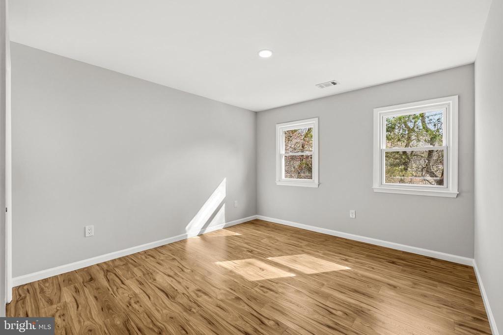 5623 WILSHIRE CT, WARRENTON, Virginia, 4 Bedrooms Bedrooms, ,3 BathroomsBathrooms,Residential,5623 WILSHIRE CT,VAFQ2020858 MLS # VAFQ2020858