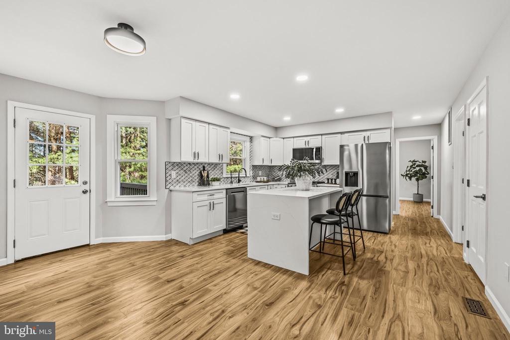 5623 WILSHIRE CT, WARRENTON, Virginia, 4 Bedrooms Bedrooms, ,3 BathroomsBathrooms,Residential,5623 WILSHIRE CT,VAFQ2020858 MLS # VAFQ2020858