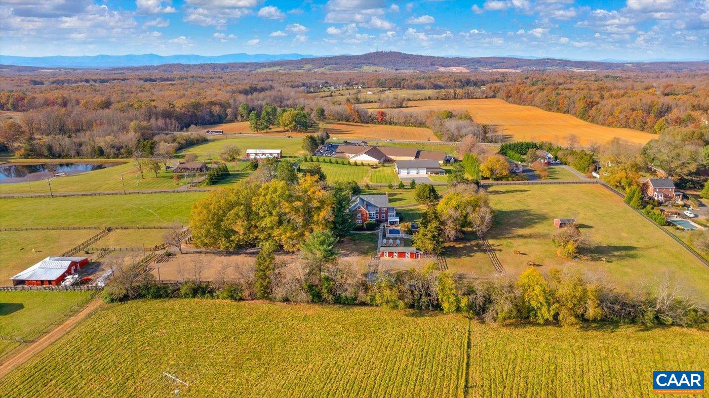 23494 VILLAGE RD, UNIONVILLE, Virginia 22567, 6 Bedrooms Bedrooms, ,4 BathroomsBathrooms,Residential,Lynn Haven Manor,23494 VILLAGE RD,673826 MLS # 673826