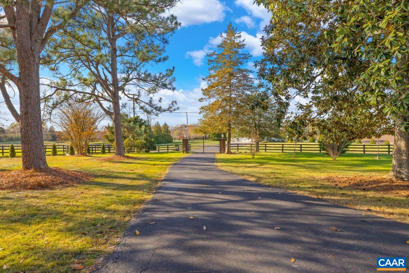 23494 VILLAGE RD, UNIONVILLE, Virginia 22567, 6 Bedrooms Bedrooms, ,4 BathroomsBathrooms,Residential,Lynn Haven Manor,23494 VILLAGE RD,673826 MLS # 673826