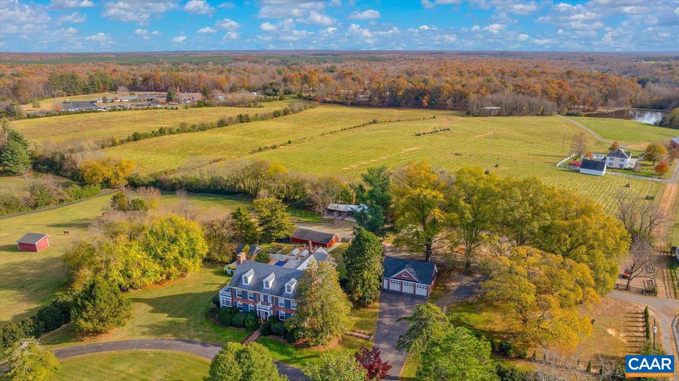 23494 VILLAGE RD, UNIONVILLE, Virginia 22567, 6 Bedrooms Bedrooms, ,4 BathroomsBathrooms,Residential,Lynn Haven Manor,23494 VILLAGE RD,673826 MLS # 673826