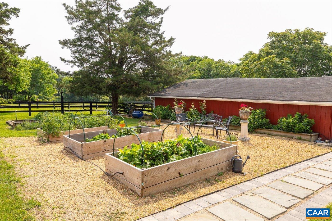 23494 VILLAGE RD, UNIONVILLE, Virginia 22567, 6 Bedrooms Bedrooms, ,4 BathroomsBathrooms,Residential,Lynn Haven Manor,23494 VILLAGE RD,673826 MLS # 673826