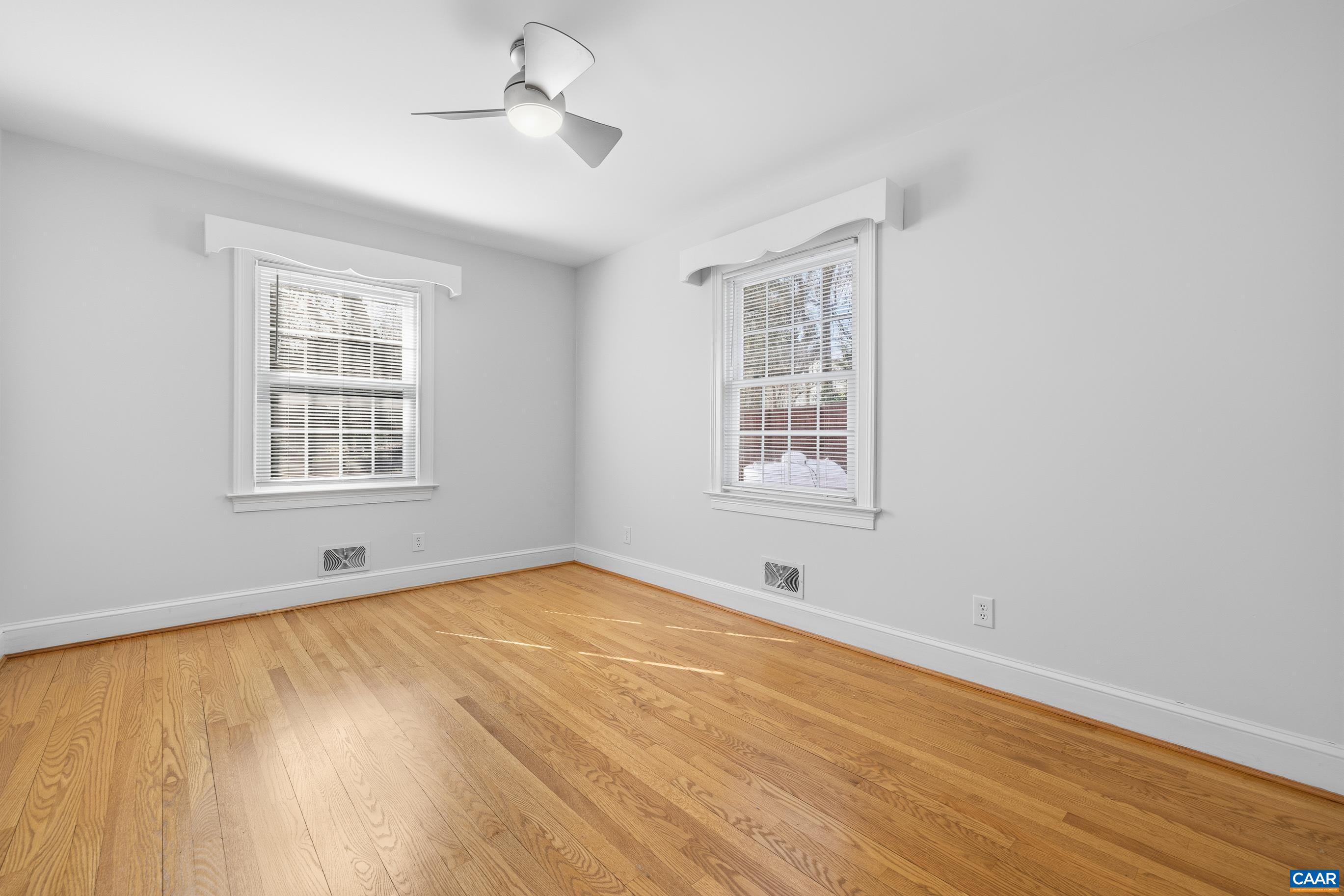 2515 NORTHFIELD RD, CHARLOTTESVILLE, Virginia 22901, 4 Bedrooms Bedrooms, ,3 BathroomsBathrooms,Residential,2515 NORTHFIELD RD,673888 MLS # 673888