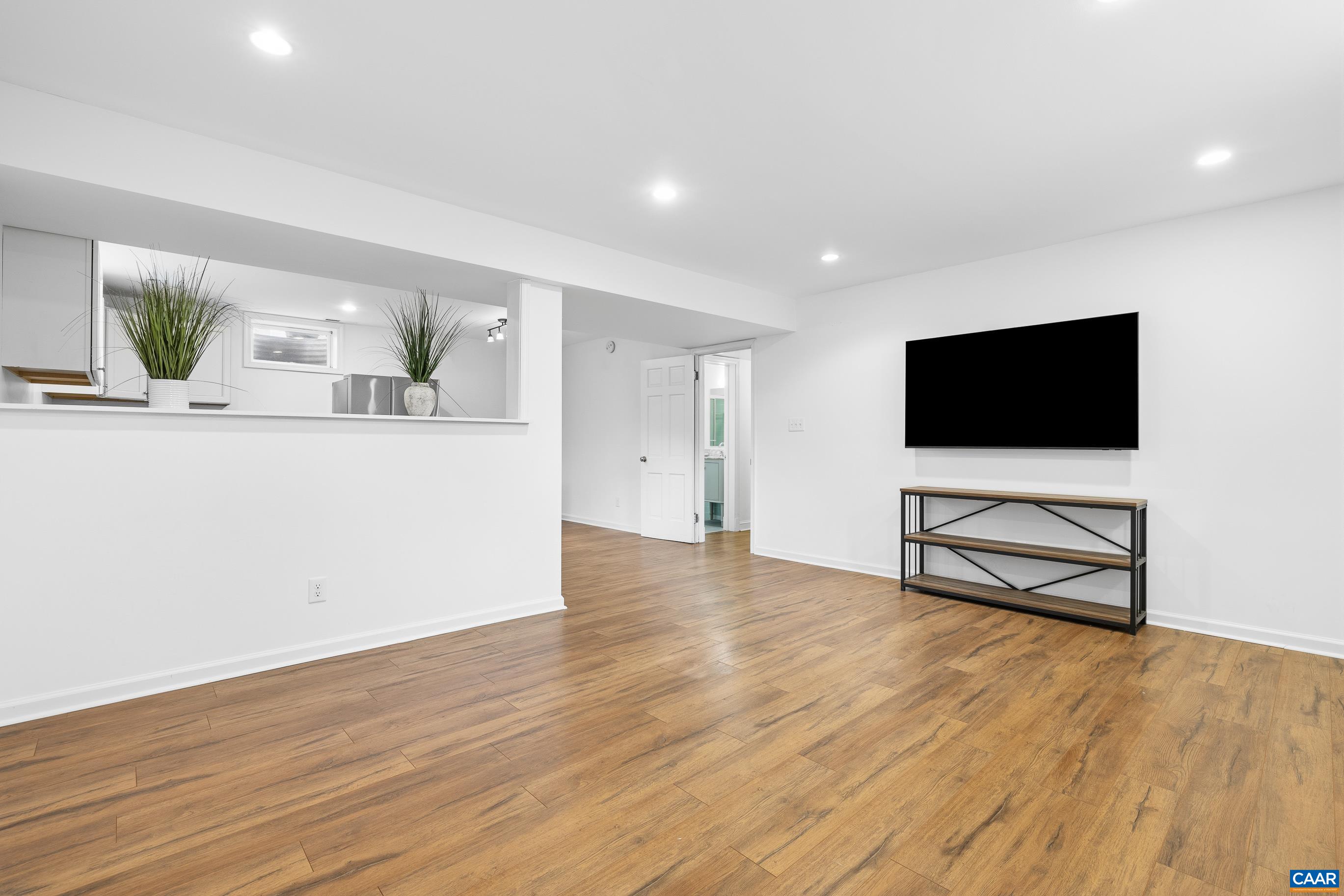 2515 NORTHFIELD RD, CHARLOTTESVILLE, Virginia 22901, 4 Bedrooms Bedrooms, ,3 BathroomsBathrooms,Residential,2515 NORTHFIELD RD,673888 MLS # 673888