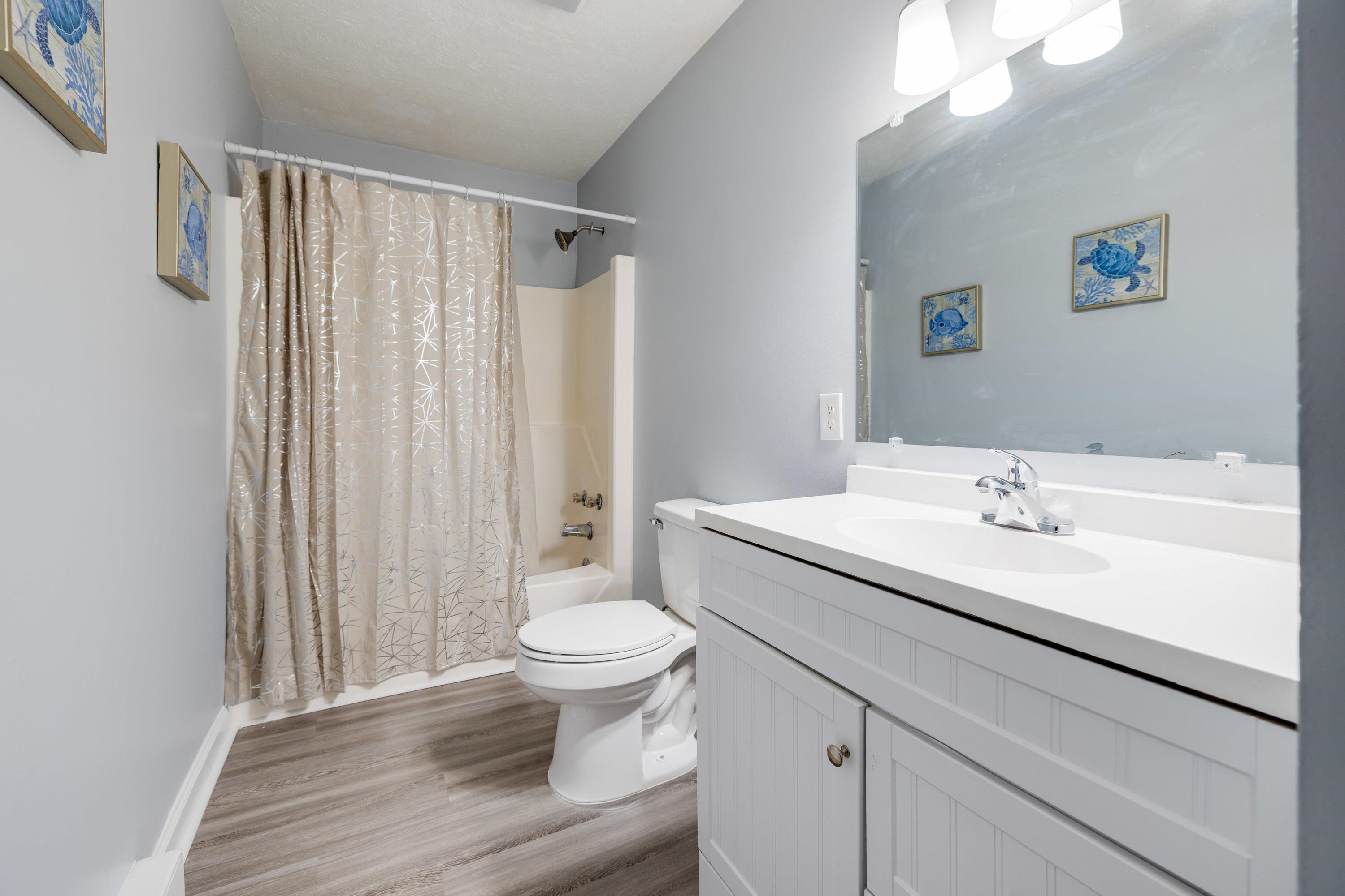 349 SUMMIT ST, HARRISONBURG, Virginia 22802, 4 Bedrooms Bedrooms, ,2 BathroomsBathrooms,Residential,349 SUMMIT ST,674378 MLS # 674378