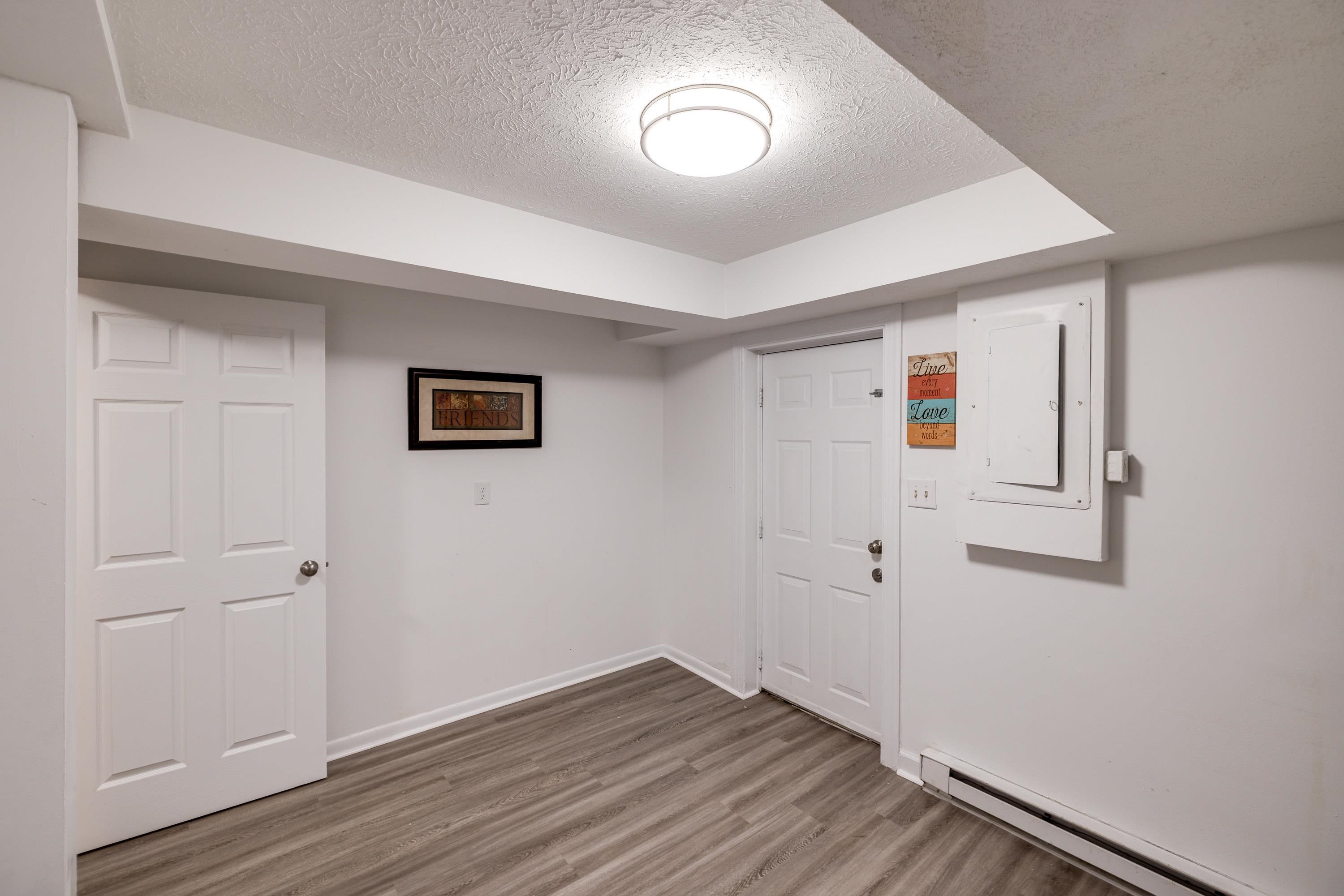 349 SUMMIT ST, HARRISONBURG, Virginia 22802, 4 Bedrooms Bedrooms, ,2 BathroomsBathrooms,Residential,349 SUMMIT ST,674378 MLS # 674378