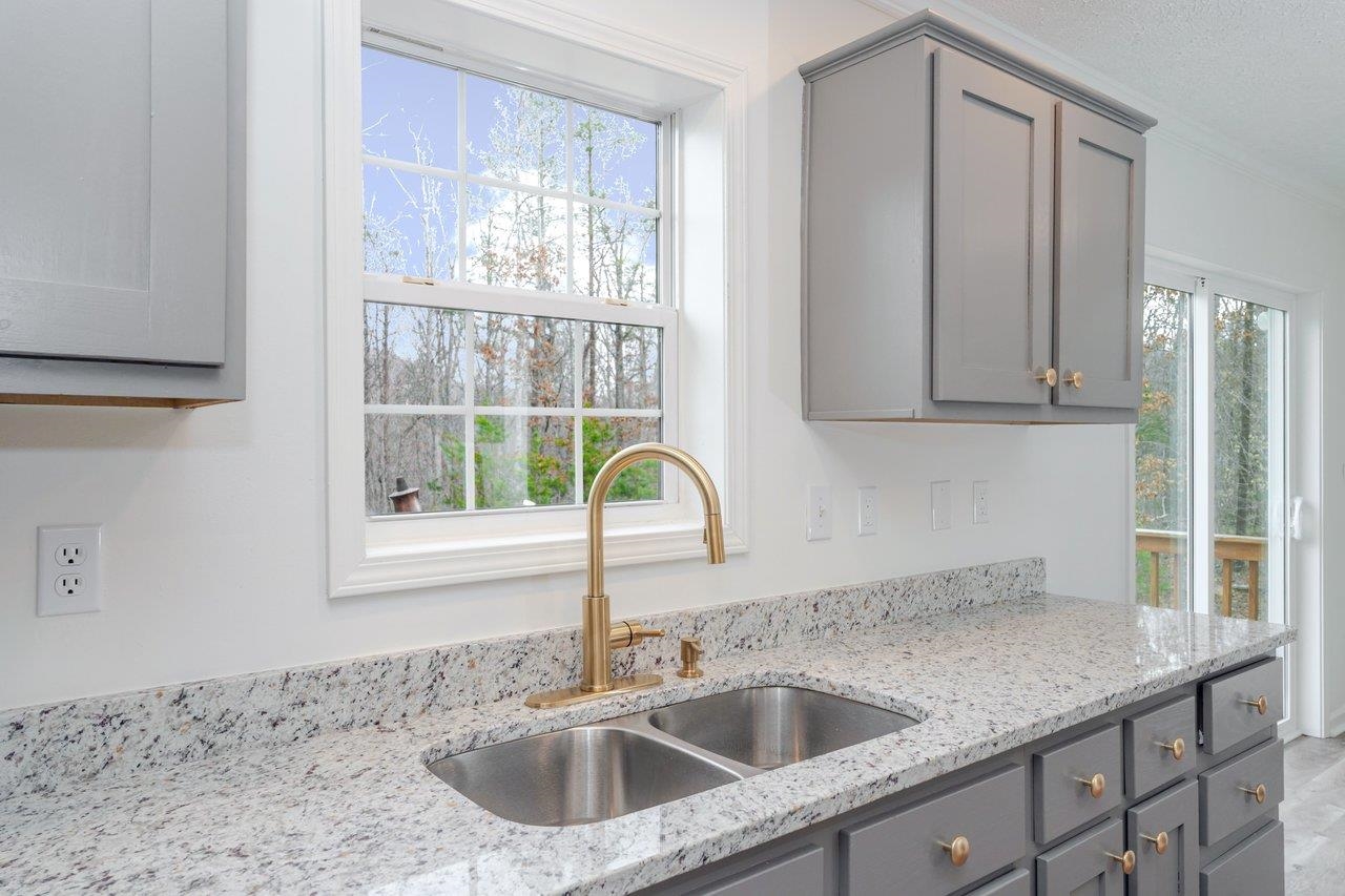 394 SPRINGBRANCH TRL, STANARDSVILLE, Virginia 22973, 3 Bedrooms Bedrooms, ,2 BathroomsBathrooms,Residential,394 SPRINGBRANCH TRL,674379 MLS # 674379