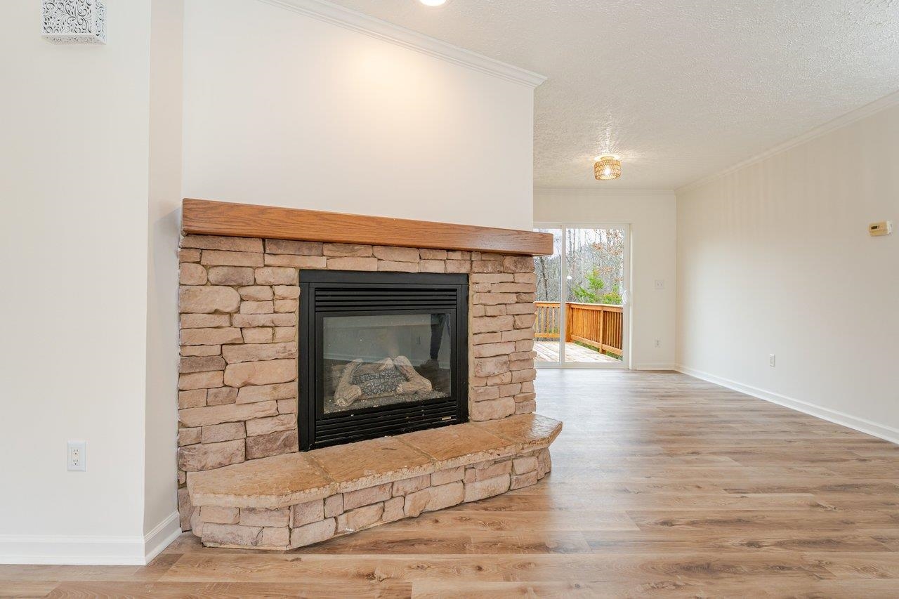 394 SPRINGBRANCH TRL, STANARDSVILLE, Virginia 22973, 3 Bedrooms Bedrooms, ,2 BathroomsBathrooms,Residential,394 SPRINGBRANCH TRL,674379 MLS # 674379