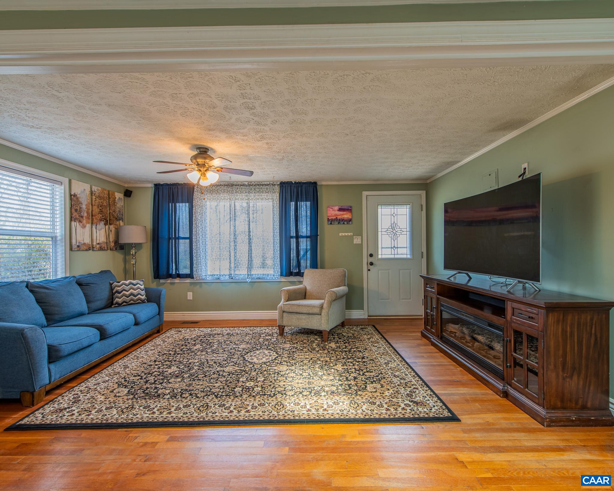 836 TOMS RD, BARBOURSVILLE, Virginia 22923, 3 Bedrooms Bedrooms, ,2 BathroomsBathrooms,Residential,836 TOMS RD,674387 MLS # 674387