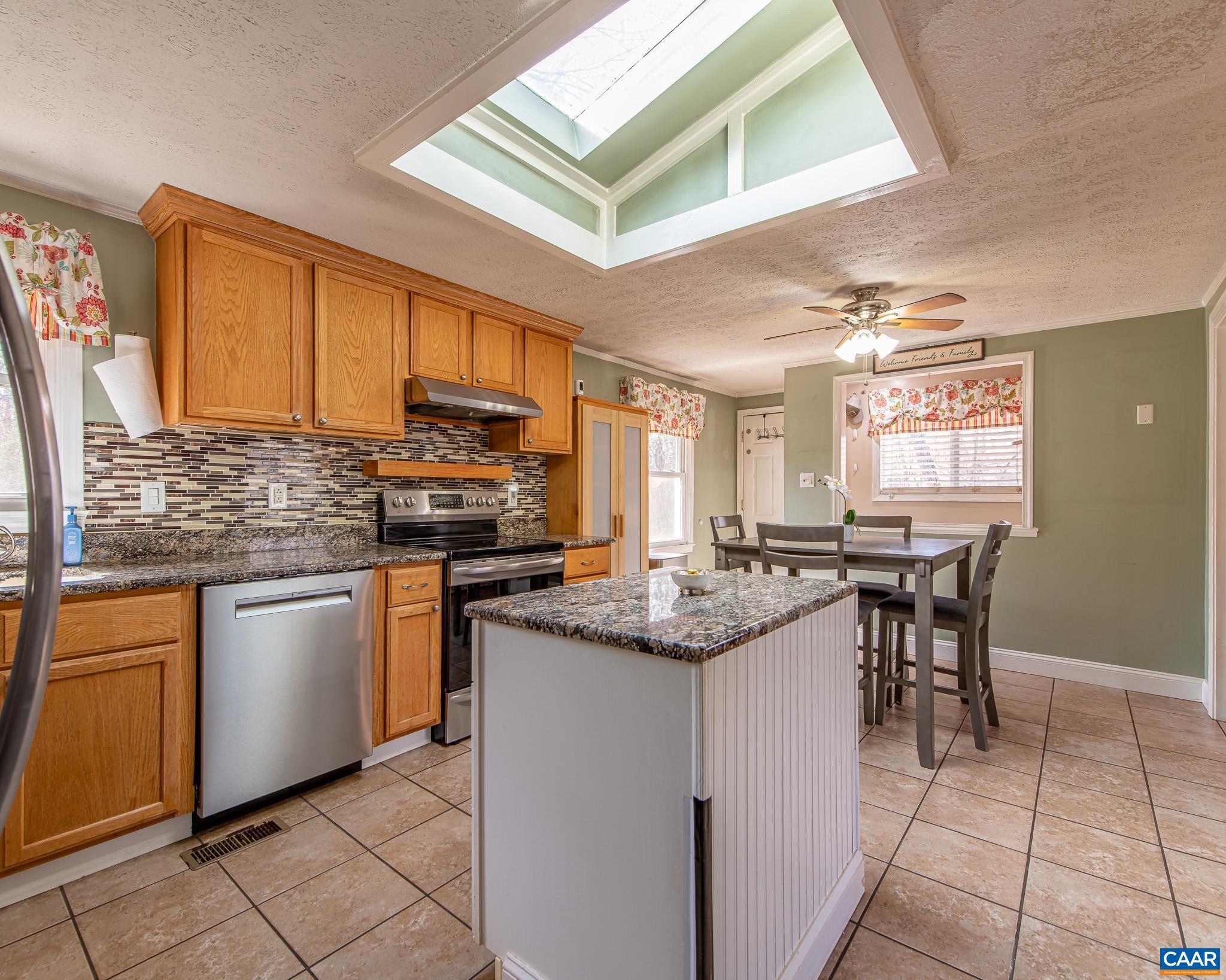 836 TOMS RD, BARBOURSVILLE, Virginia 22923, 3 Bedrooms Bedrooms, ,2 BathroomsBathrooms,Residential,836 TOMS RD,674387 MLS # 674387