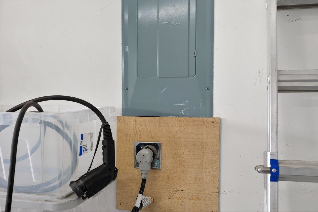 3844 STUARTS DRAFT HWY, WAYNESBORO, Virginia 22980, 3 Bedrooms Bedrooms, ,2 BathroomsBathrooms,Residential,3844 STUARTS DRAFT HWY,674391 MLS # 674391