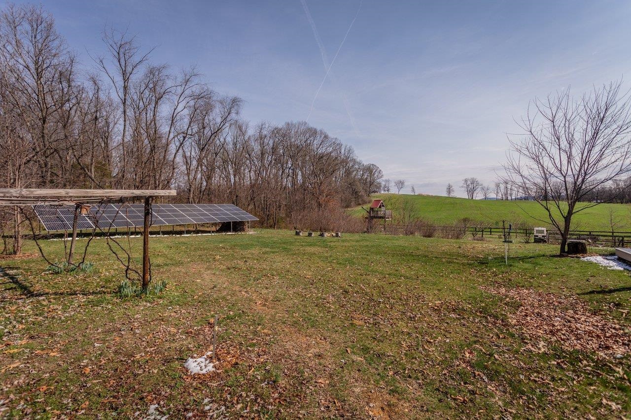 3844 STUARTS DRAFT HWY, WAYNESBORO, Virginia 22980, 3 Bedrooms Bedrooms, ,2 BathroomsBathrooms,Residential,3844 STUARTS DRAFT HWY,674391 MLS # 674391