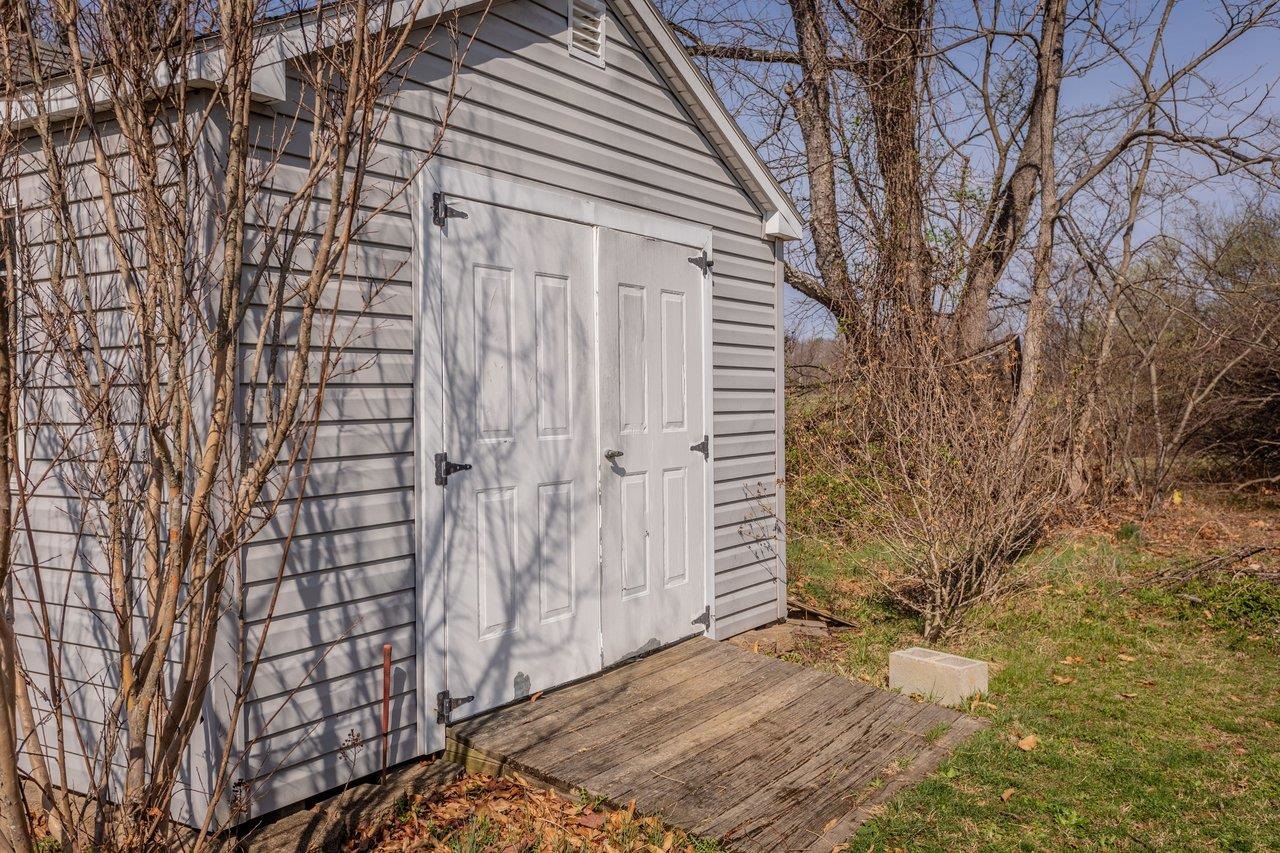 3844 STUARTS DRAFT HWY, WAYNESBORO, Virginia 22980, 3 Bedrooms Bedrooms, ,2 BathroomsBathrooms,Residential,3844 STUARTS DRAFT HWY,674391 MLS # 674391