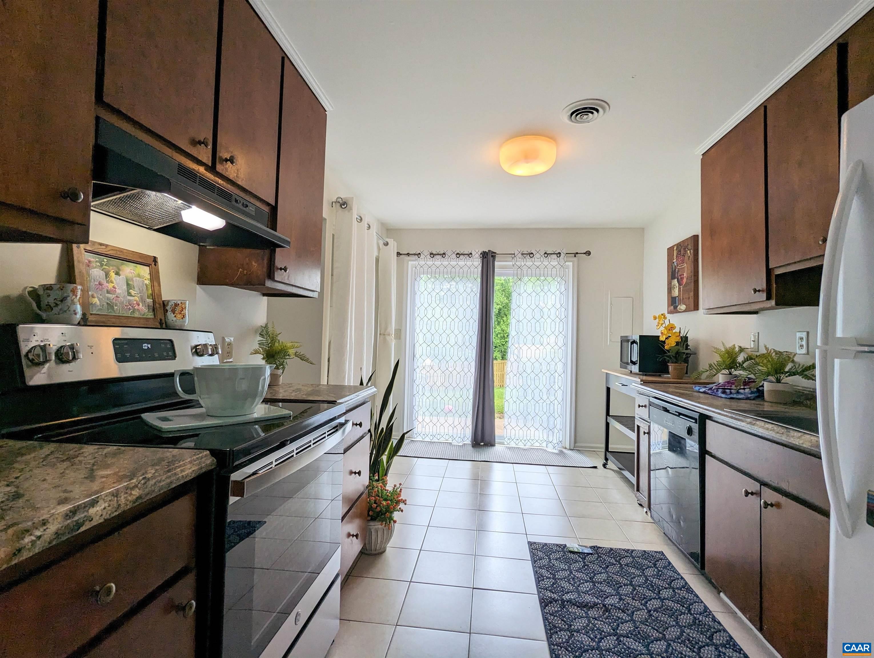 2502 NAYLOR ST, CHARLOTTESVILLE, Virginia 22902, 6 Bedrooms Bedrooms, ,2 BathroomsBathrooms,Residential,2502 NAYLOR ST,674394 MLS # 674394 2502 NAYLOR ST, CHARLOTTESVILLE, Virginia 22902, 6 Bedrooms Bedrooms, ,2 BathroomsBathrooms,Residential,2502 NAYLOR ST,674394 MLS # 674394