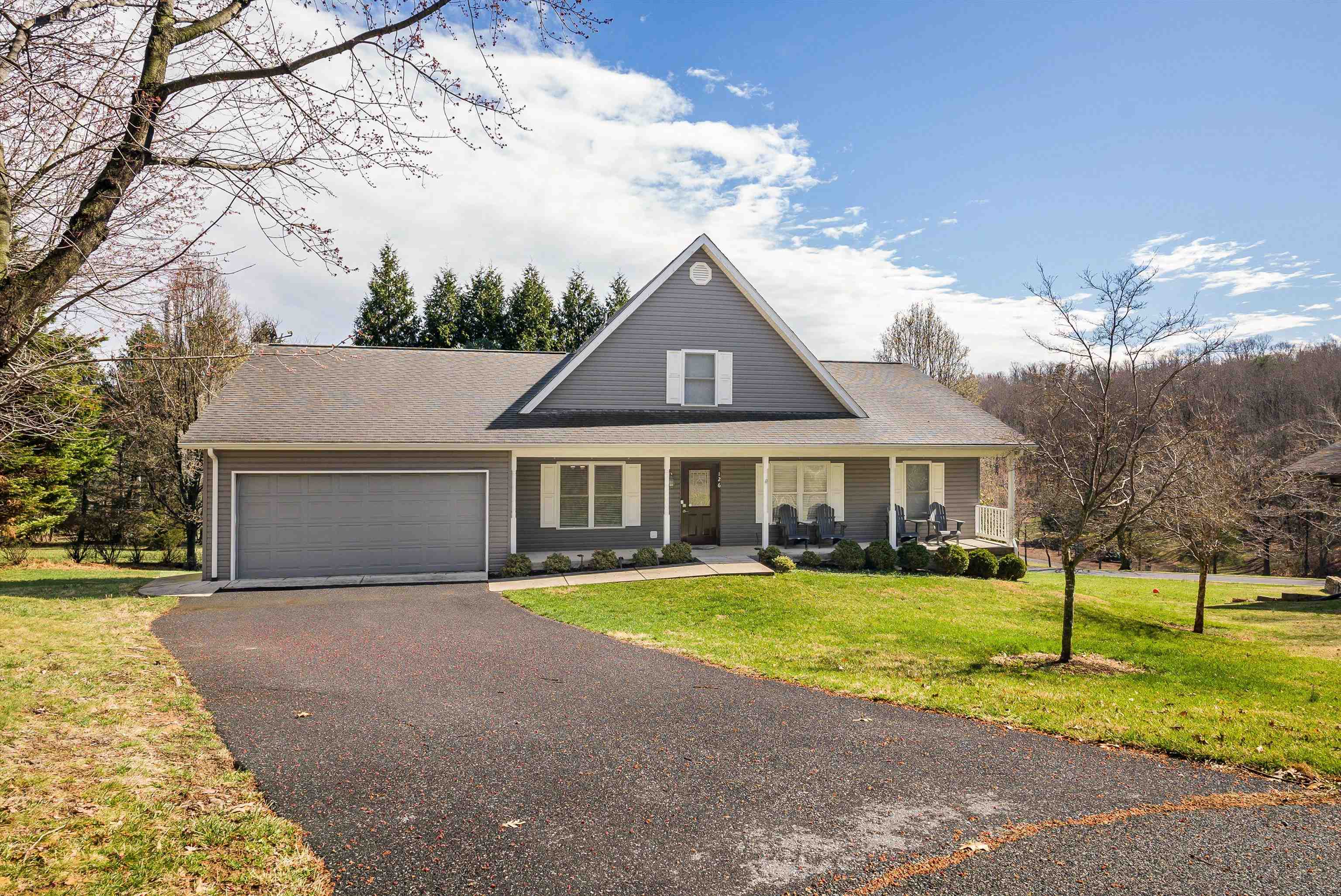 126 WAYLAND CT, MCGAHEYSVILLE, Virginia 22840, 4 Bedrooms Bedrooms, ,3 BathroomsBathrooms,Residential,126 WAYLAND CT,674396 MLS # 674396