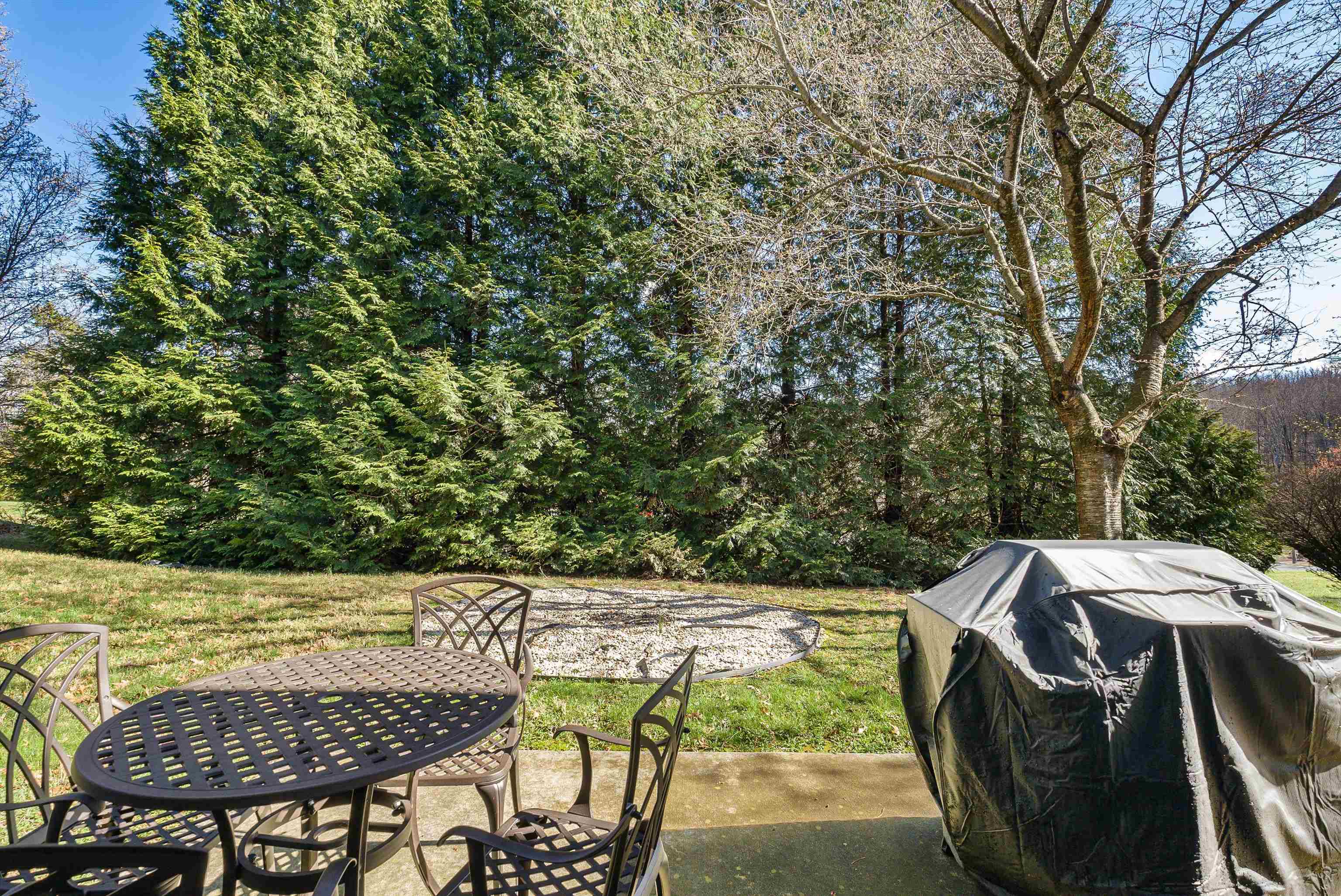 126 WAYLAND CT, MCGAHEYSVILLE, Virginia 22840, 4 Bedrooms Bedrooms, ,3 BathroomsBathrooms,Residential,126 WAYLAND CT,674396 MLS # 674396