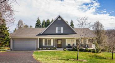 126 WAYLAND CT, MCGAHEYSVILLE, Virginia 22840, 4 Bedrooms Bedrooms, ,3 BathroomsBathrooms,Residential,126 WAYLAND CT,674396 MLS # 674396