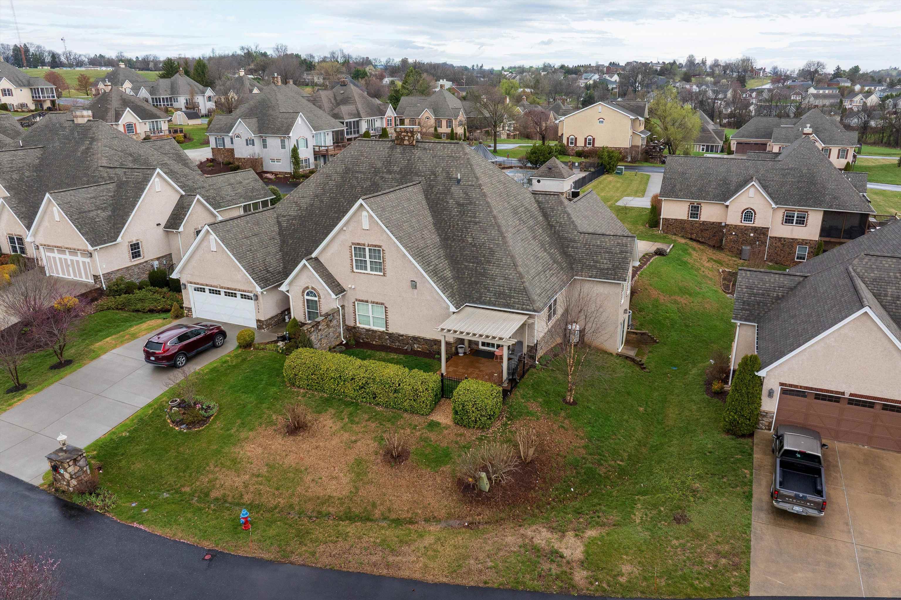 1744 HERITAGE ESTATES CIR, HARRISONBURG, Virginia 22801, 3 Bedrooms Bedrooms, ,3 BathroomsBathrooms,Residential,1744 HERITAGE ESTATES CIR,674398 MLS # 674398 1744 HERITAGE ESTATES CIR, HARRISONBURG, Virginia 22801, 3 Bedrooms Bedrooms, ,3 BathroomsBathrooms,Residential,1744 HERITAGE ESTATES CIR,674398 MLS # 674398