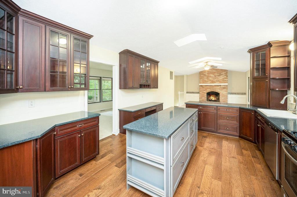 106 CUMBERLAND CIR, LOCUST GROVE, Virginia 22508, 4 Bedrooms Bedrooms, ,3 BathroomsBathrooms,Residential,106 CUMBERLAND CIR,VAOR2010426 MLS # VAOR2010426