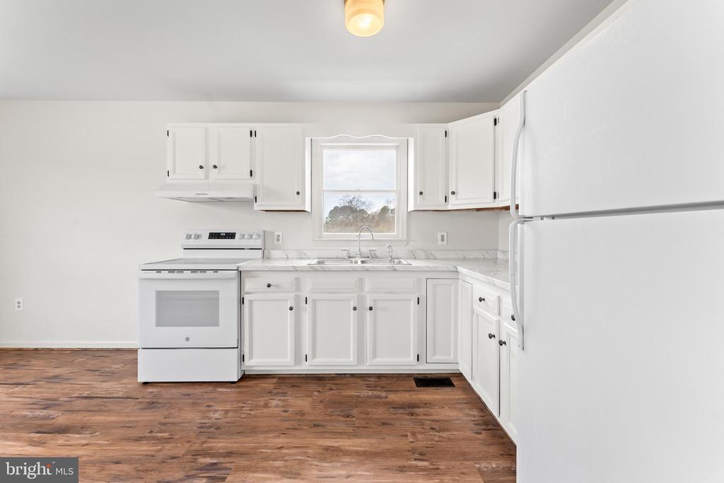 7716 CURTIS LN, SPOTSYLVANIA, Virginia 22551, 3 Bedrooms Bedrooms, ,2 BathroomsBathrooms,Residential,7716 CURTIS LN,VASP2039412 MLS # VASP2039412