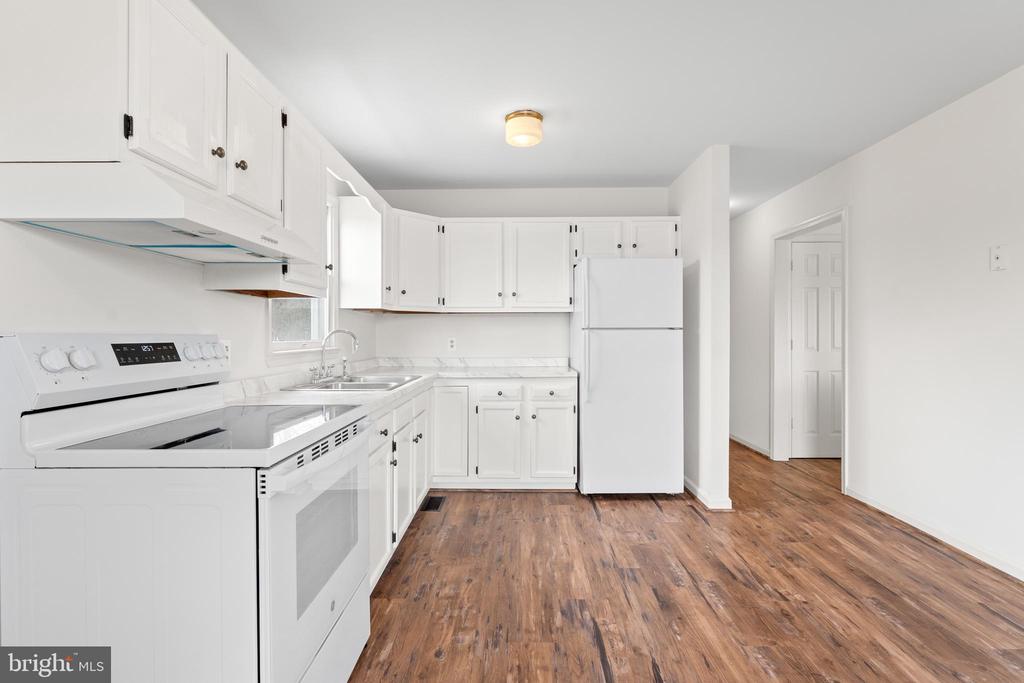 7716 CURTIS LN, SPOTSYLVANIA, Virginia 22551, 3 Bedrooms Bedrooms, ,2 BathroomsBathrooms,Residential,7716 CURTIS LN,VASP2039412 MLS # VASP2039412