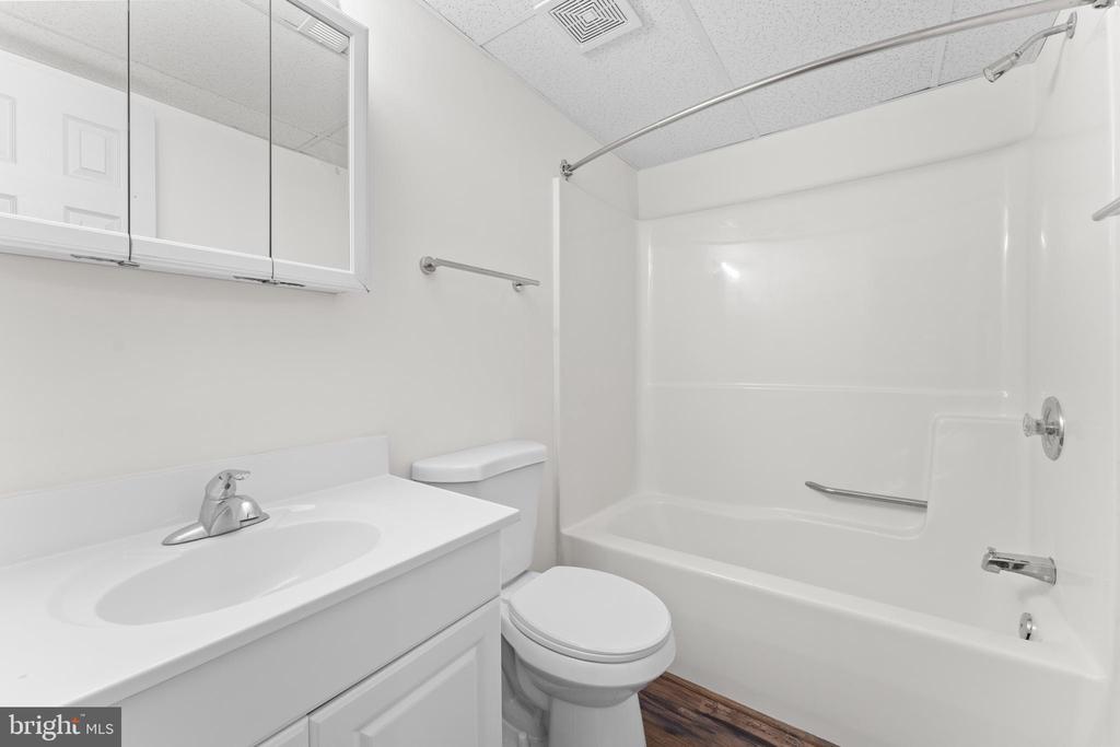 7716 CURTIS LN, SPOTSYLVANIA, Virginia 22551, 3 Bedrooms Bedrooms, ,2 BathroomsBathrooms,Residential,7716 CURTIS LN,VASP2039412 MLS # VASP2039412