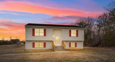 7716 CURTIS LN, SPOTSYLVANIA, Virginia 22551, 3 Bedrooms Bedrooms, ,2 BathroomsBathrooms,Residential,7716 CURTIS LN,VASP2039412 MLS # VASP2039412