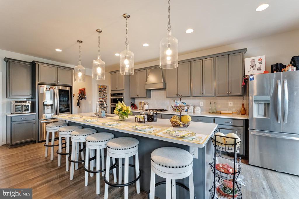 11726 ROBIN WOODS CIR, SPOTSYLVANIA, Virginia 22551, 3 Bedrooms Bedrooms, ,3 BathroomsBathrooms,Residential,11726 ROBIN WOODS CIR,VASP2040026 MLS # VASP2040026