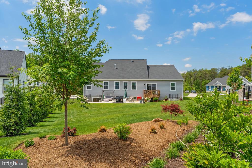 11726 ROBIN WOODS CIR, SPOTSYLVANIA, Virginia 22551, 3 Bedrooms Bedrooms, ,3 BathroomsBathrooms,Residential,11726 ROBIN WOODS CIR,VASP2040026 MLS # VASP2040026