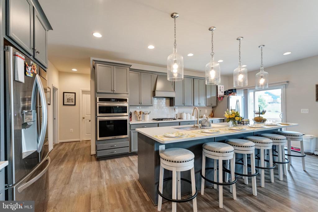 11726 ROBIN WOODS CIR, SPOTSYLVANIA, Virginia 22551, 3 Bedrooms Bedrooms, ,3 BathroomsBathrooms,Residential,11726 ROBIN WOODS CIR,VASP2040026 MLS # VASP2040026