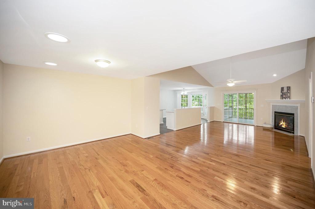 1115 EASTOVER PKWY, LOCUST GROVE, Virginia 22508, 4 Bedrooms Bedrooms, ,3 BathroomsBathrooms,Residential,1115 EASTOVER PKWY,VAOR2013534 MLS # VAOR2013534