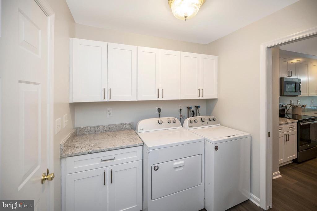 1115 EASTOVER PKWY, LOCUST GROVE, Virginia 22508, 4 Bedrooms Bedrooms, ,3 BathroomsBathrooms,Residential,1115 EASTOVER PKWY,VAOR2013534 MLS # VAOR2013534