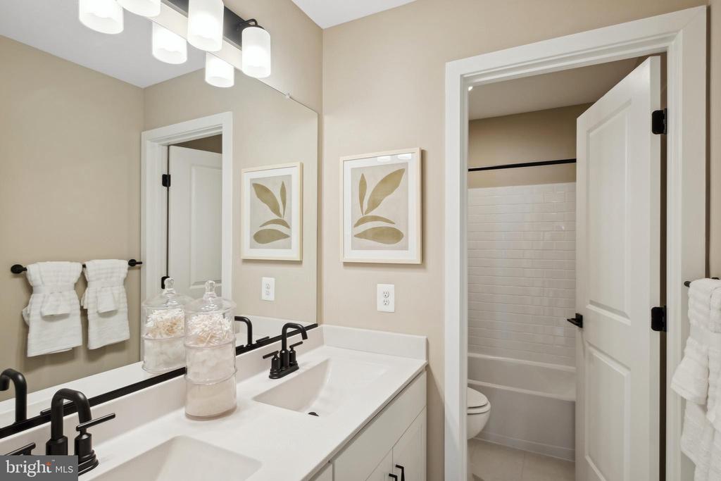 11111 HAZEL RUN WAY, FREDERICKSBURG, Virginia 22407, 5 Bedrooms Bedrooms, ,3 BathroomsBathrooms,Residential,11111 HAZEL RUN WAY,VASP2040078 MLS # VASP2040078 11111 HAZEL RUN WAY, FREDERICKSBURG, Virginia 22407, 5 Bedrooms Bedrooms, ,3 BathroomsBathrooms,Residential,11111 HAZEL RUN WAY,VASP2040078 MLS # VASP2040078