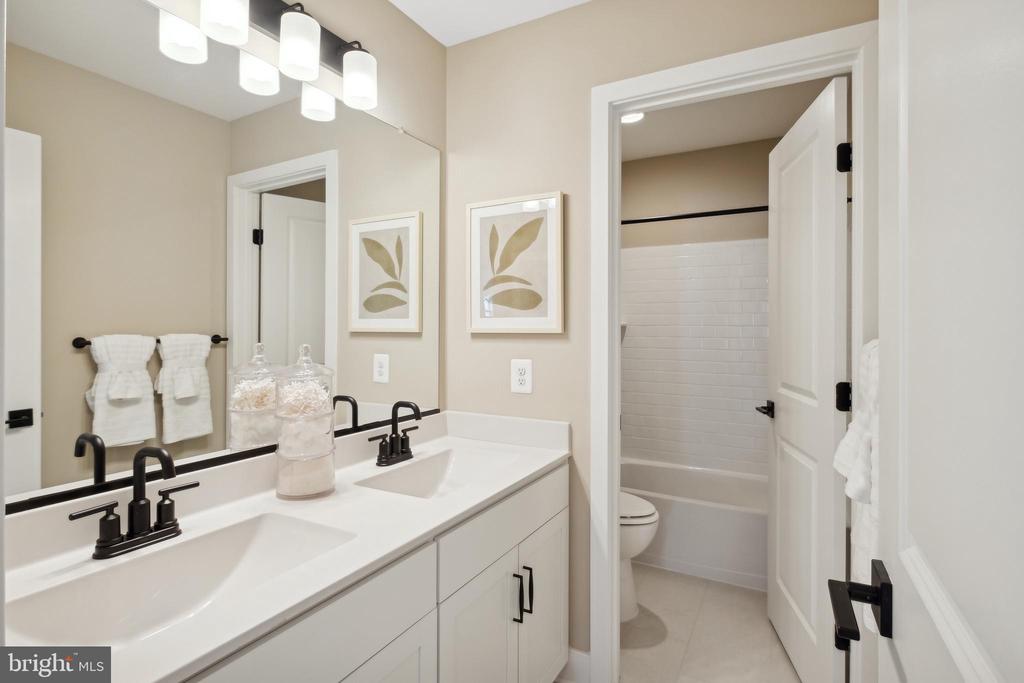 11111 HAZEL RUN WAY, FREDERICKSBURG, Virginia 22407, 5 Bedrooms Bedrooms, ,3 BathroomsBathrooms,Residential,11111 HAZEL RUN WAY,VASP2040078 MLS # VASP2040078 11111 HAZEL RUN WAY, FREDERICKSBURG, Virginia 22407, 5 Bedrooms Bedrooms, ,3 BathroomsBathrooms,Residential,11111 HAZEL RUN WAY,VASP2040078 MLS # VASP2040078