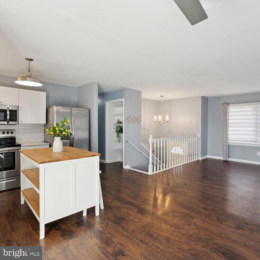 222 GREEN ARBOR DR, FREDERICKSBURG, Virginia 22407, 5 Bedrooms Bedrooms, ,2 BathroomsBathrooms,Residential,222 GREEN ARBOR DR,VASP2040056 MLS # VASP2040056