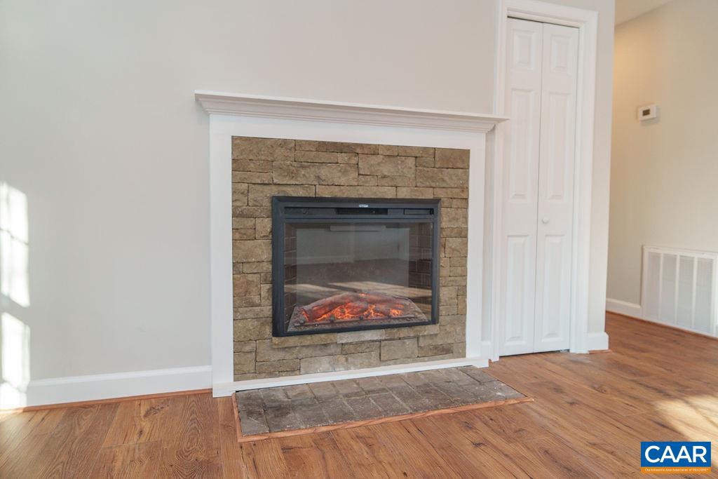 1433 HARDING AVE, WAYNESBORO, Virginia 22980, 3 Bedrooms Bedrooms, ,2 BathroomsBathrooms,Residential,1433 HARDING AVE,673019 MLS # 673019