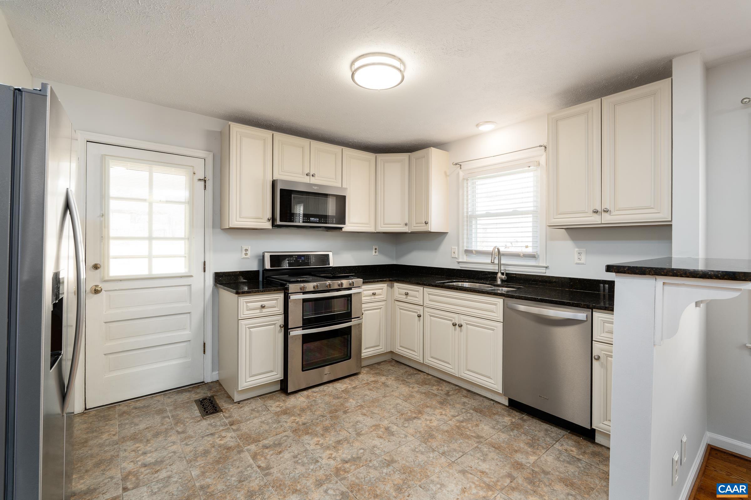 5550 JAMESTOWN RD, CROZET, Virginia 22932, 3 Bedrooms Bedrooms, ,2 BathroomsBathrooms,Residential,5550 JAMESTOWN RD,673704 MLS # 673704