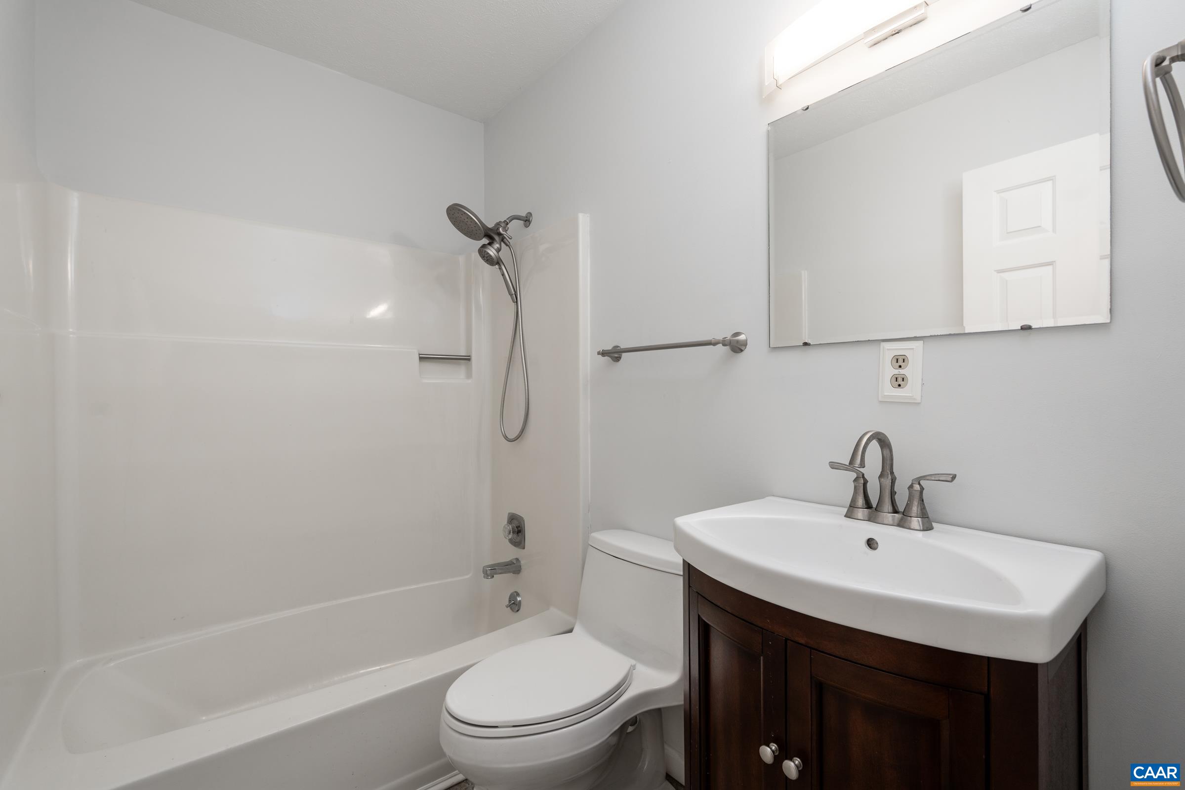 5550 JAMESTOWN RD, CROZET, Virginia 22932, 3 Bedrooms Bedrooms, ,2 BathroomsBathrooms,Residential,5550 JAMESTOWN RD,673704 MLS # 673704