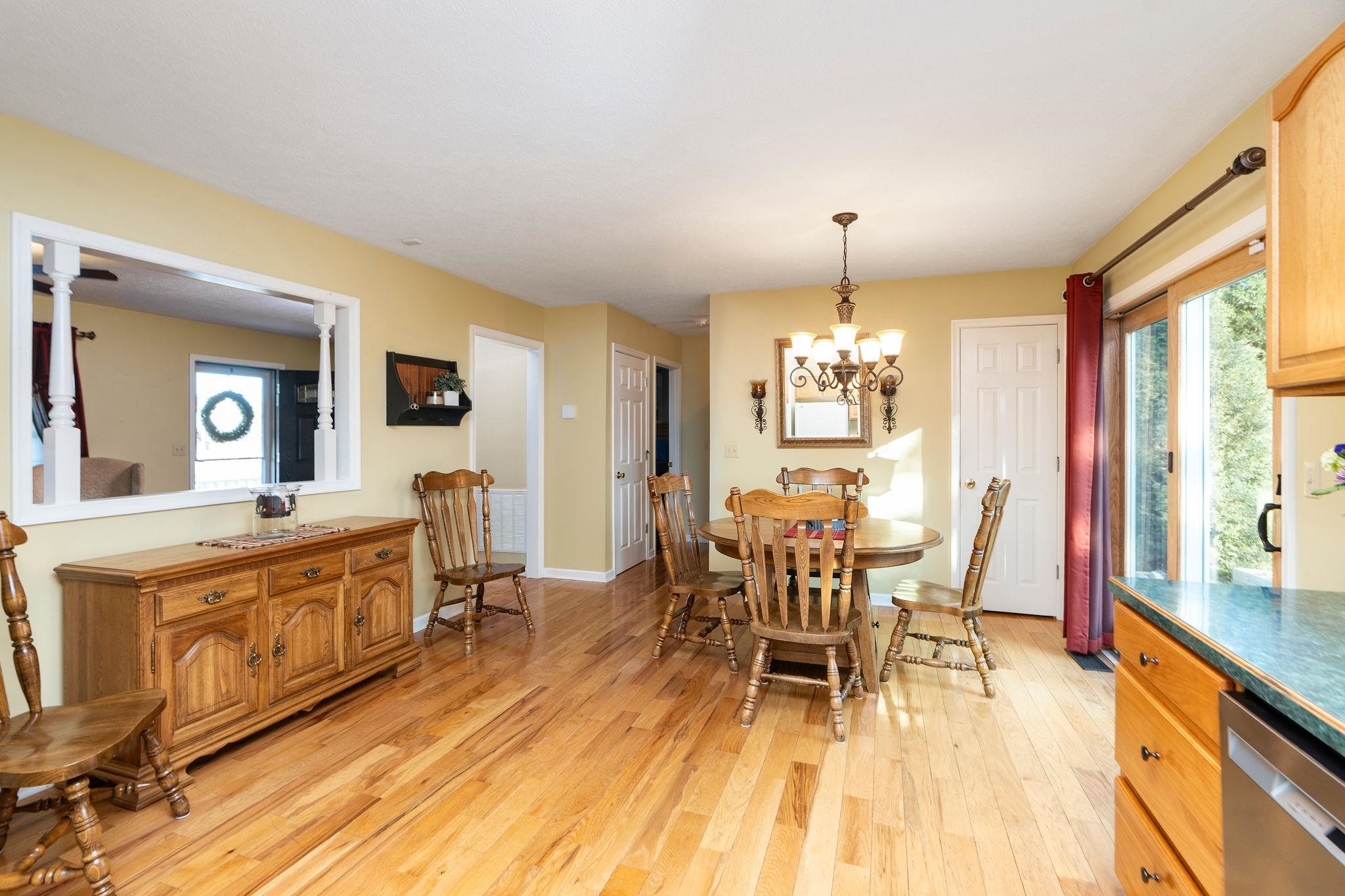 241 BOWMANS RUN DR, STUARTS DRAFT, Virginia 24477, 3 Bedrooms Bedrooms, ,2 BathroomsBathrooms,Residential,241 BOWMANS RUN DR,673779 MLS # 673779