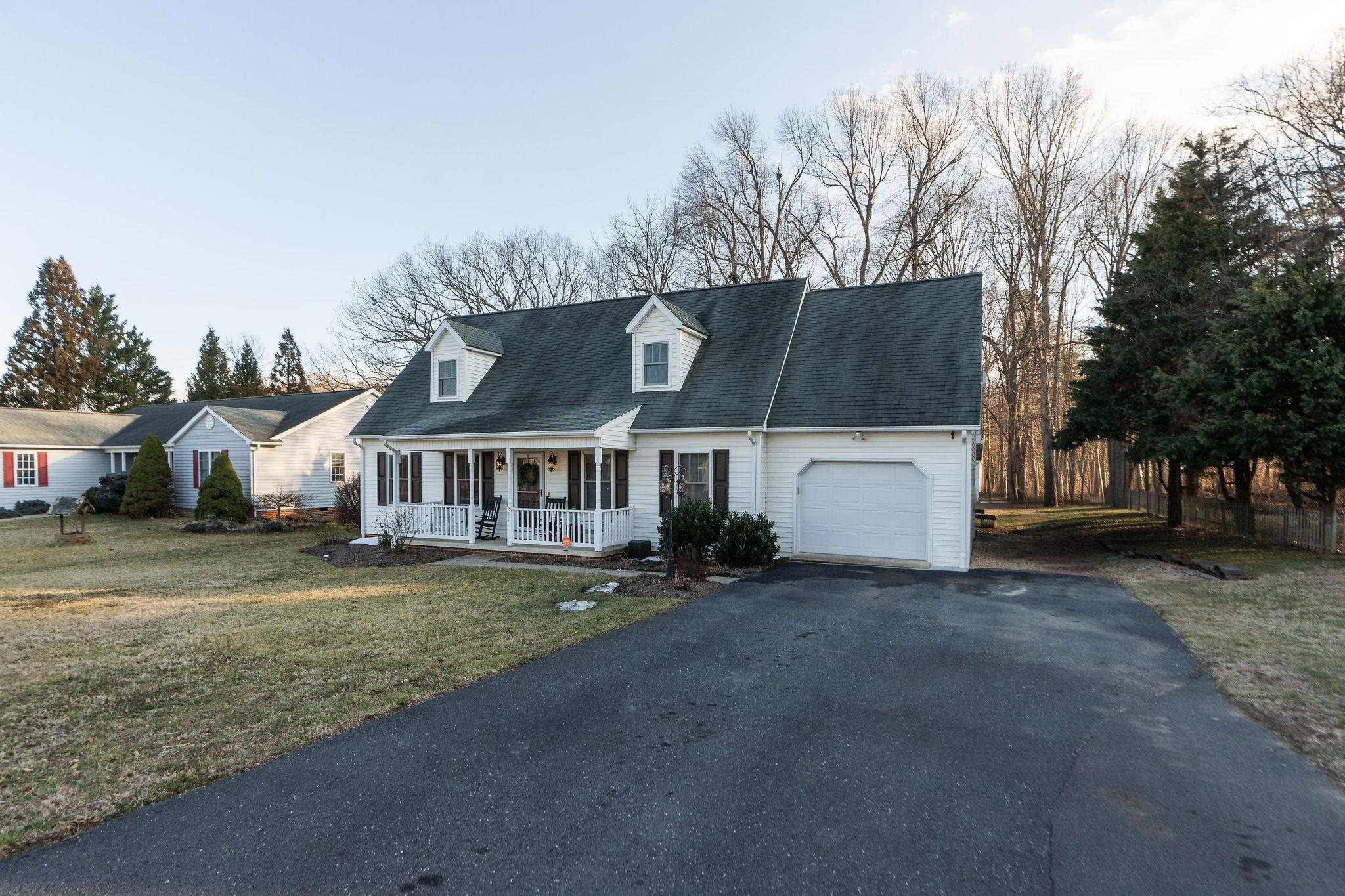 241 BOWMANS RUN DR, STUARTS DRAFT, Virginia 24477, 3 Bedrooms Bedrooms, ,2 BathroomsBathrooms,Residential,241 BOWMANS RUN DR,673779 MLS # 673779