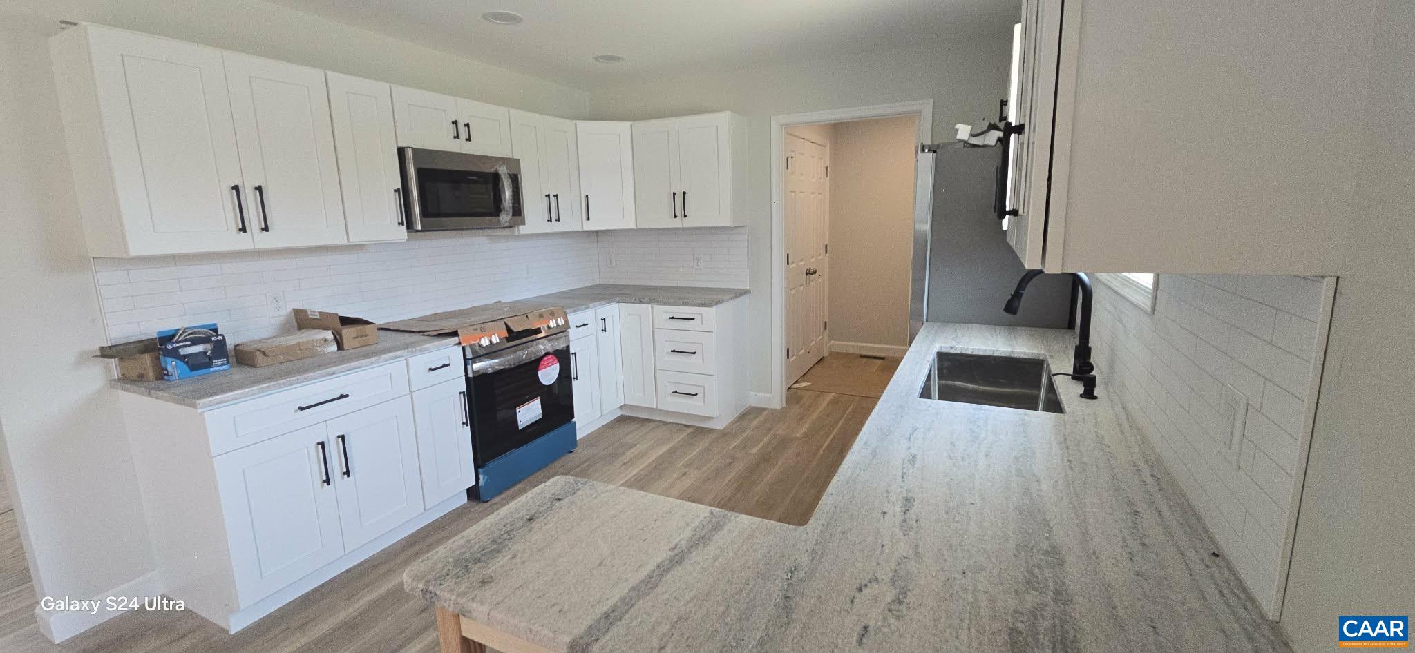 140 DOGWOOD HTS, SCOTTSVILLE, Virginia 24590, 3 Bedrooms Bedrooms, ,2 BathroomsBathrooms,Residential,140 DOGWOOD HTS,674402 MLS # 674402 140 DOGWOOD HTS, SCOTTSVILLE, Virginia 24590, 3 Bedrooms Bedrooms, ,2 BathroomsBathrooms,Residential,140 DOGWOOD HTS,674402 MLS # 674402