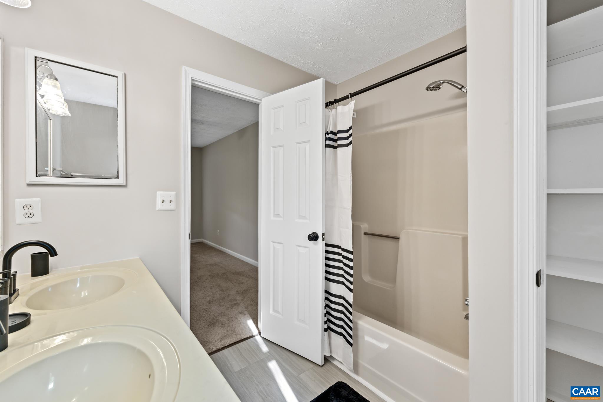 13259 STONEHOUSE MOUNTAIN RD, CULPEPER, Virginia 22701, 3 Bedrooms Bedrooms, ,2 BathroomsBathrooms,Residential,13259 STONEHOUSE MOUNTAIN RD,674410 MLS # 674410