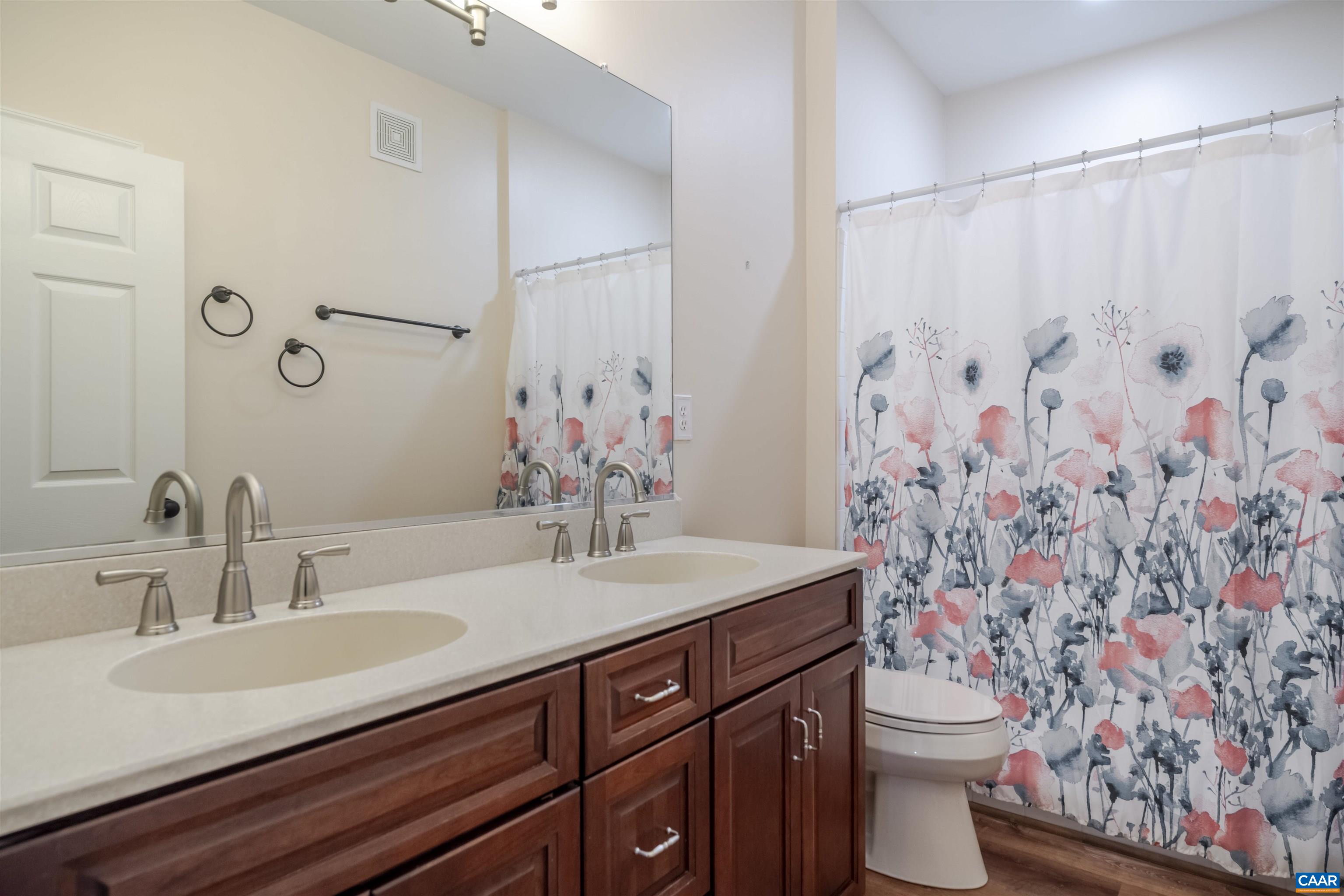 1055 WEYBRIDGE CT, CHARLOTTESVILLE, Virginia 22911, 2 Bedrooms Bedrooms, ,2 BathroomsBathrooms,Residential,1055 WEYBRIDGE CT,674419 MLS # 674419