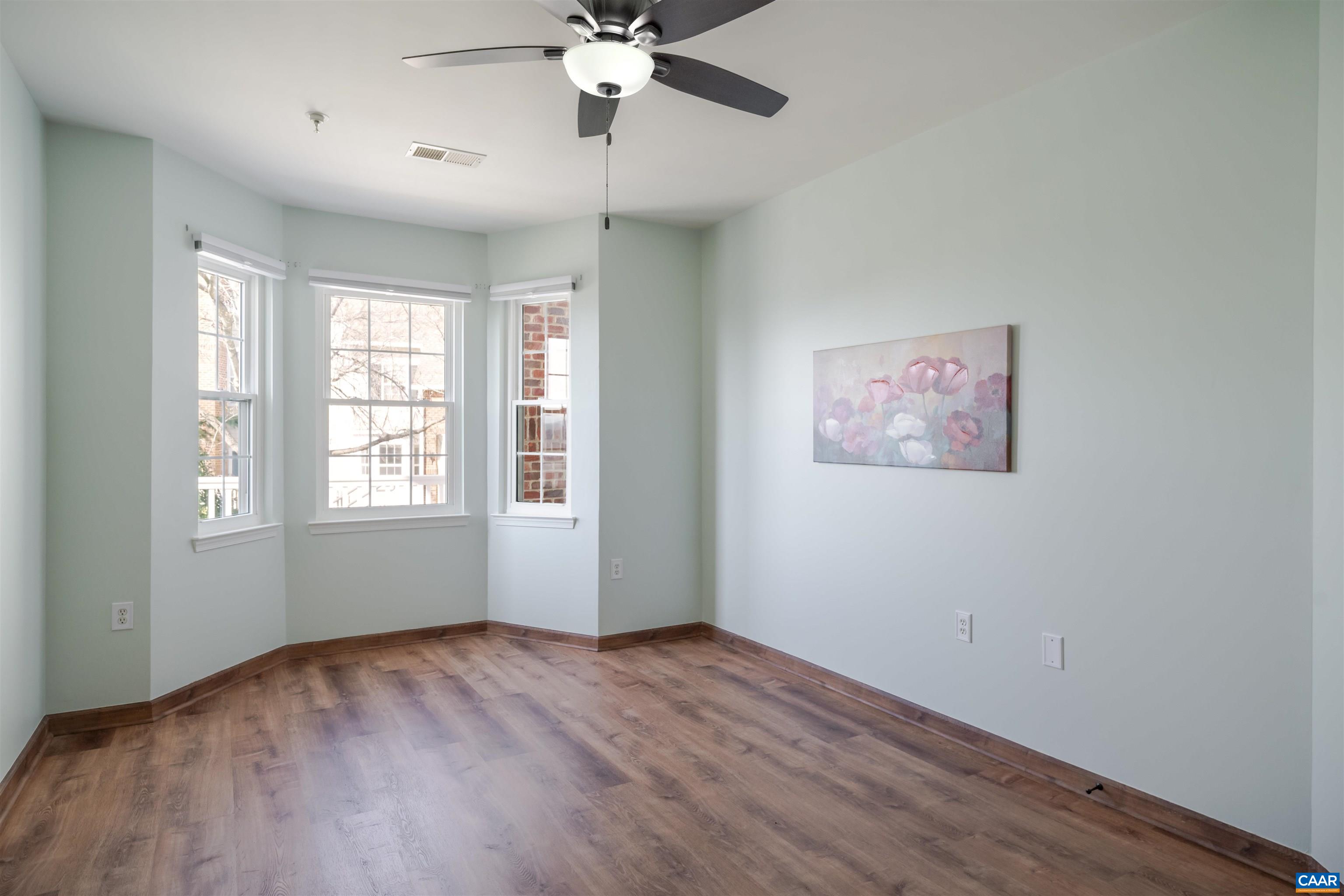 1055 WEYBRIDGE CT, CHARLOTTESVILLE, Virginia 22911, 2 Bedrooms Bedrooms, ,2 BathroomsBathrooms,Residential,1055 WEYBRIDGE CT,674419 MLS # 674419