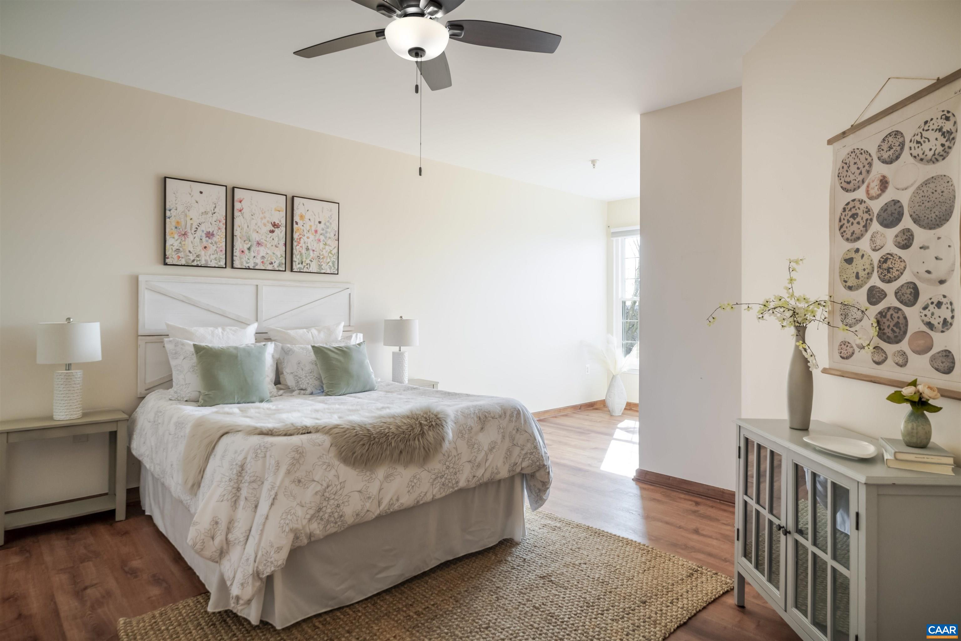 1055 WEYBRIDGE CT, CHARLOTTESVILLE, Virginia 22911, 2 Bedrooms Bedrooms, ,2 BathroomsBathrooms,Residential,1055 WEYBRIDGE CT,674419 MLS # 674419