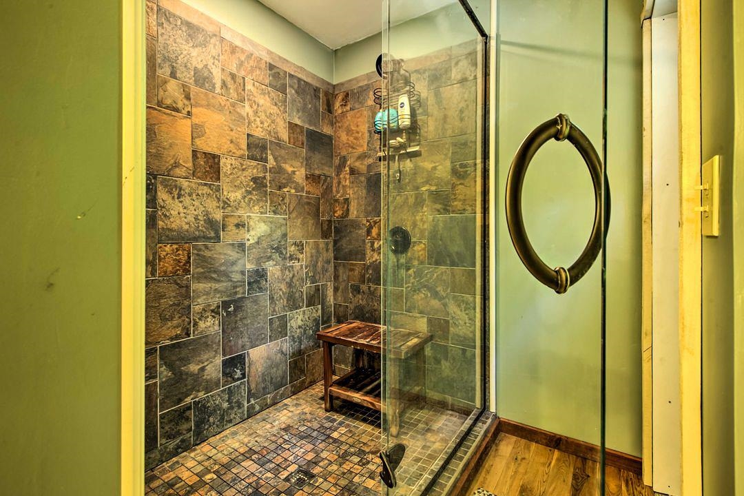 7276 HIGHLAND TPKE, MCDOWELL, Virginia 24458, 2 Bedrooms Bedrooms, ,1 BathroomBathrooms,Residential,Clearwater Cabin,7276 HIGHLAND TPKE,674428 MLS # 674428