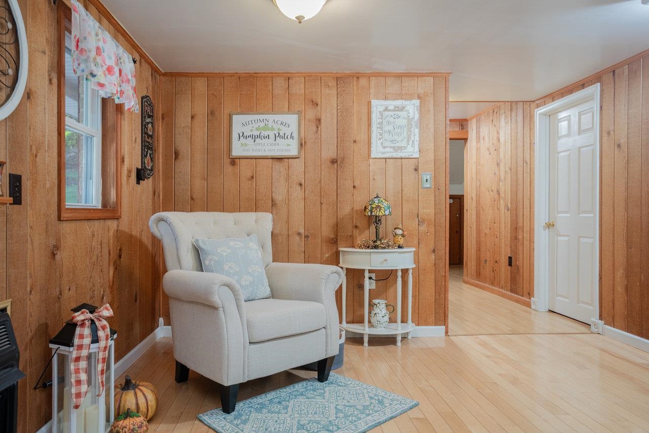 279 HELMS RD, STANLEY, Virginia 22851, 5 Bedrooms Bedrooms, ,2 BathroomsBathrooms,Residential,279 HELMS RD,674429 MLS # 674429