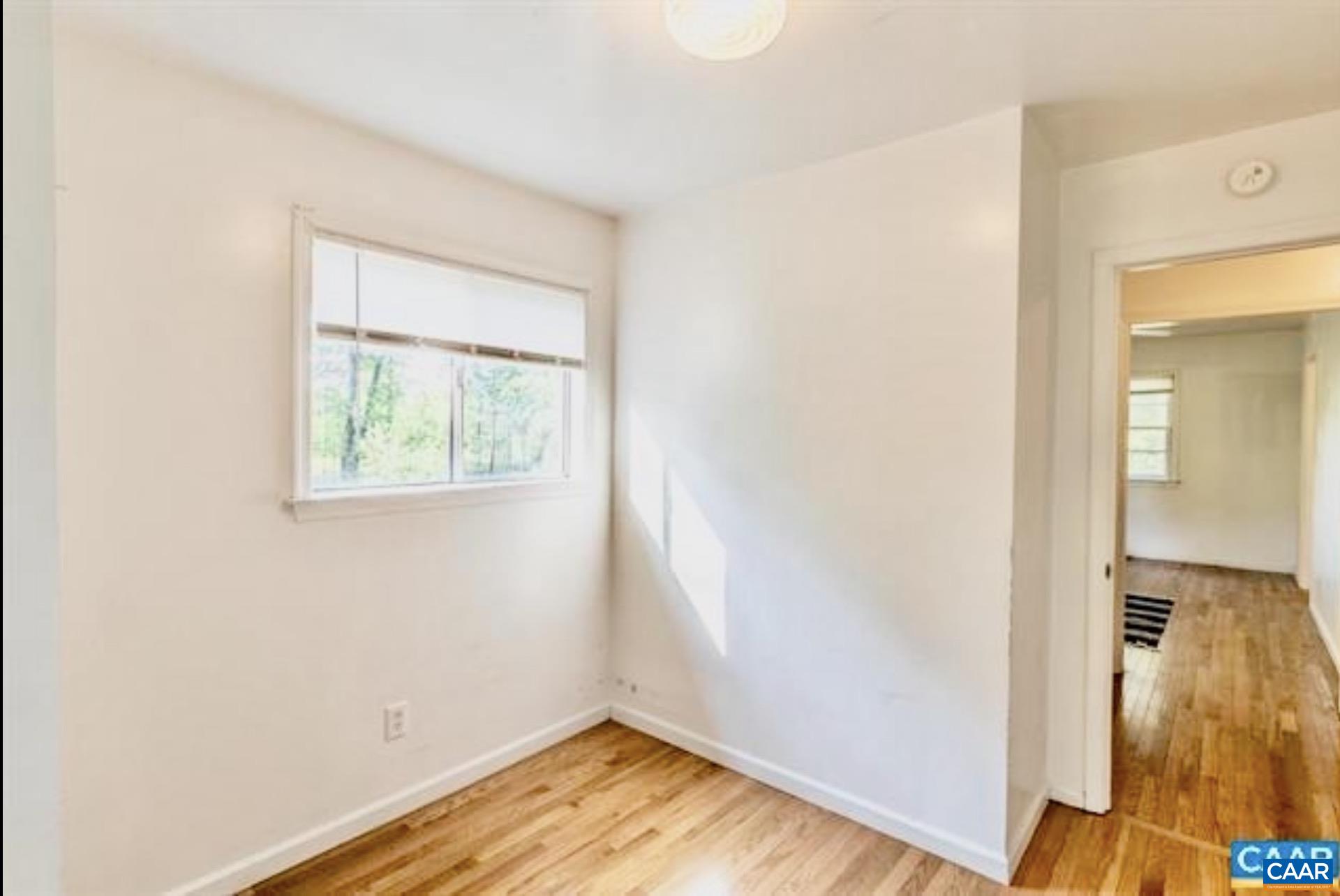 8955 LOUISA RD, GORDONSVILLE, Virginia 22942, 2 Bedrooms Bedrooms, ,1 BathroomBathrooms,Residential,8955 LOUISA RD,674430 MLS # 674430