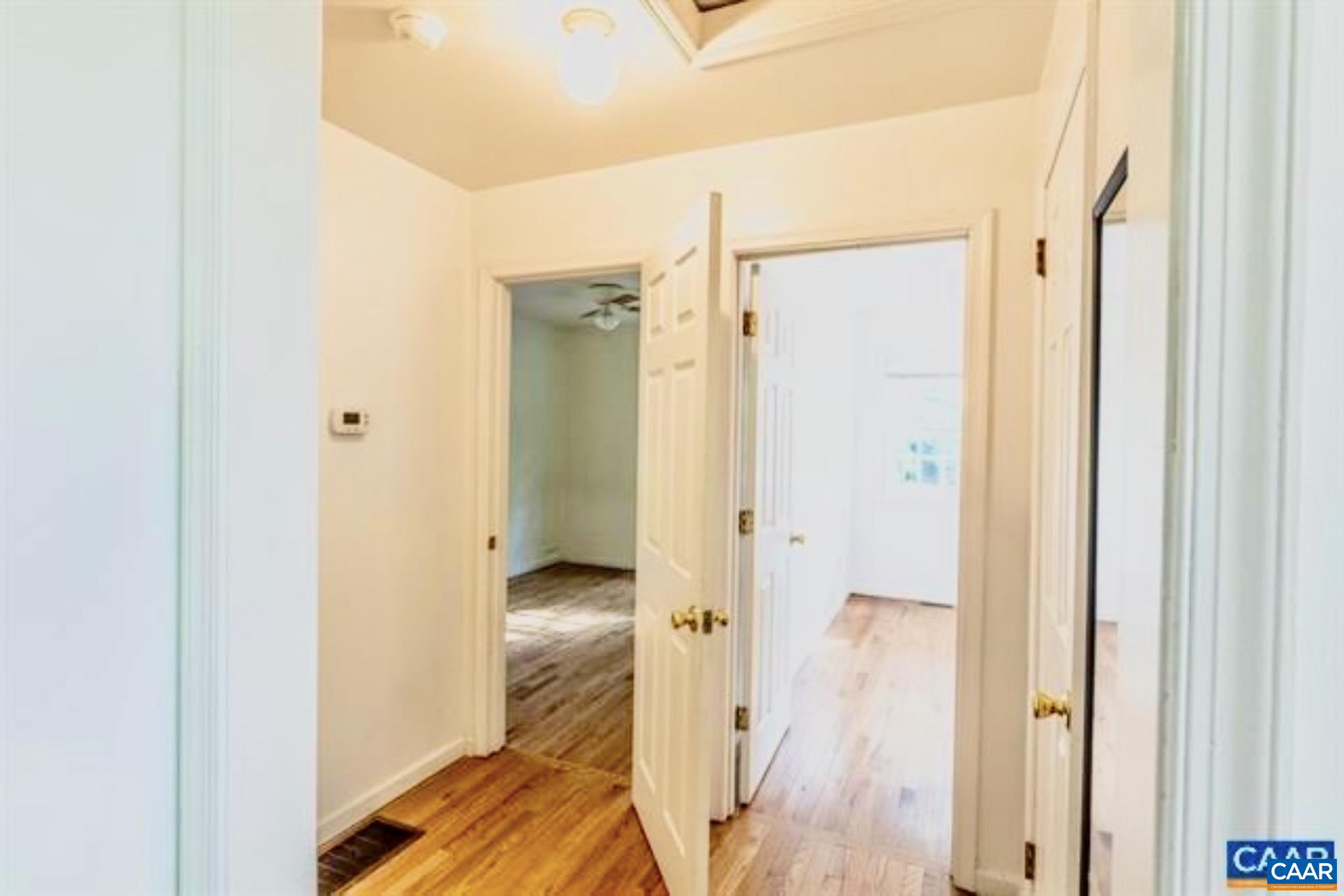 8955 LOUISA RD, GORDONSVILLE, Virginia 22942, 2 Bedrooms Bedrooms, ,1 BathroomBathrooms,Residential,8955 LOUISA RD,674430 MLS # 674430